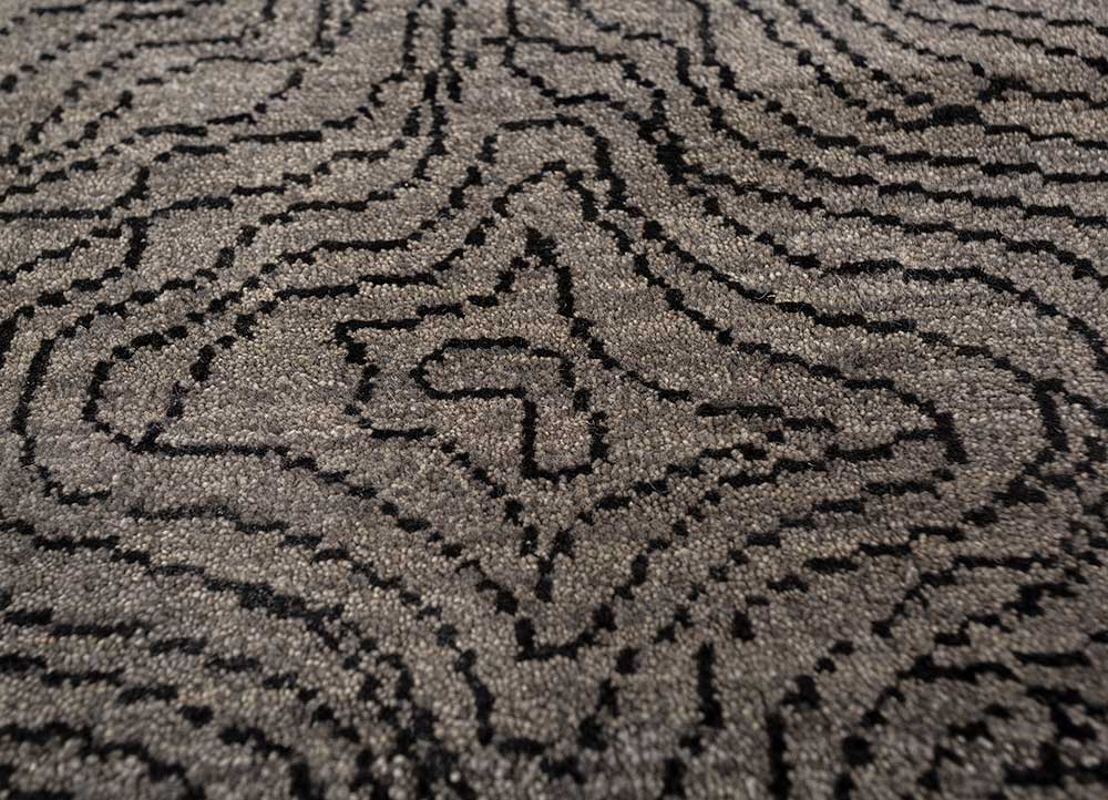uvenuti grey and black wool and bamboo silk hand knotted Rug - CloseUp
