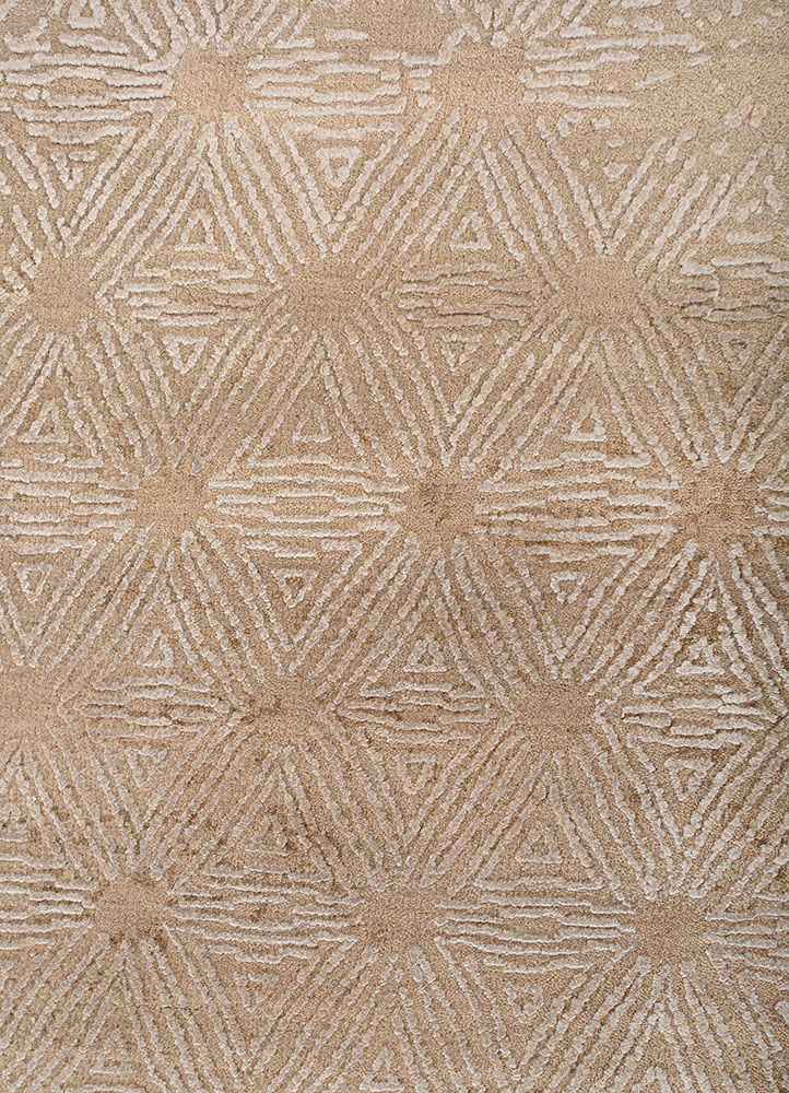 entropy beige and brown wool and bamboo silk hand knotted Rug - CloseUp