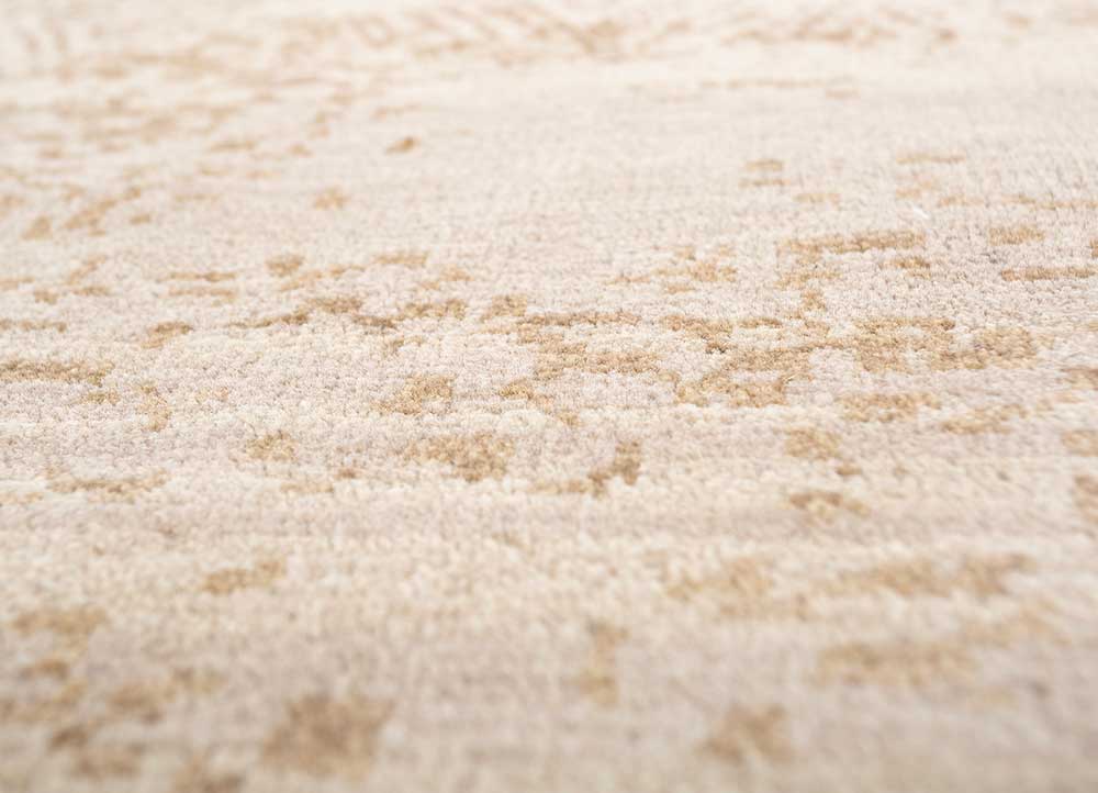 entropy ivory wool and bamboo silk hand knotted Rug - CloseUp