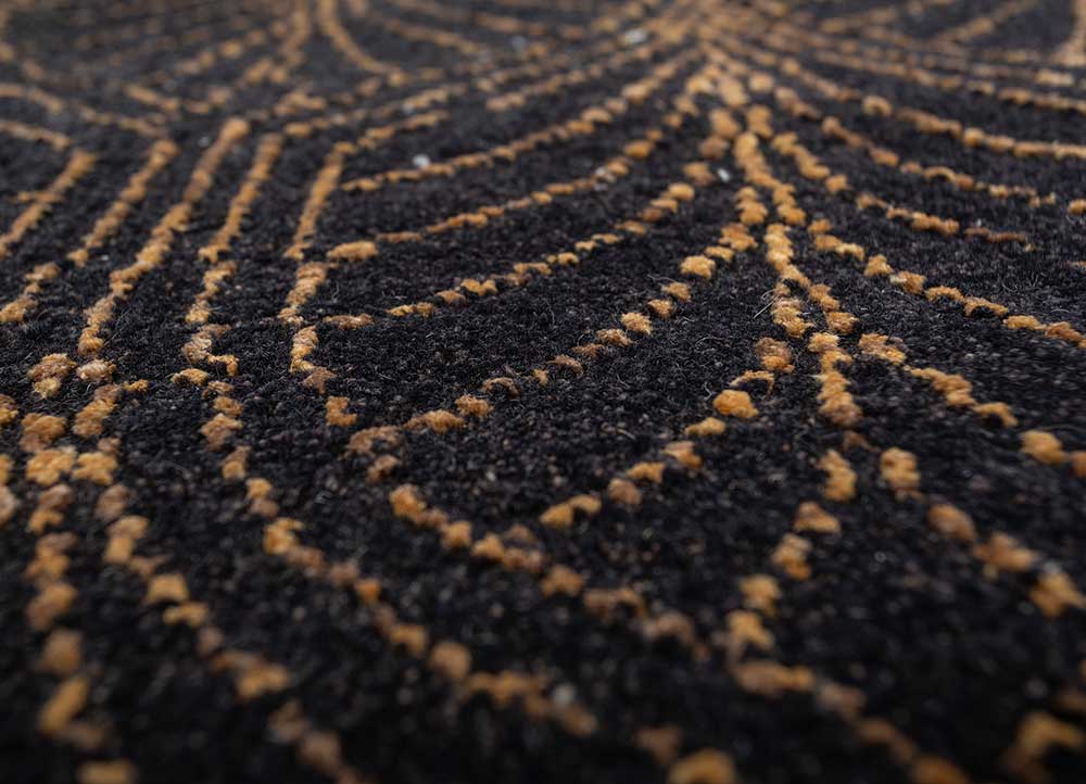 azalea grey and black wool and bamboo silk hand knotted Rug - CloseUp