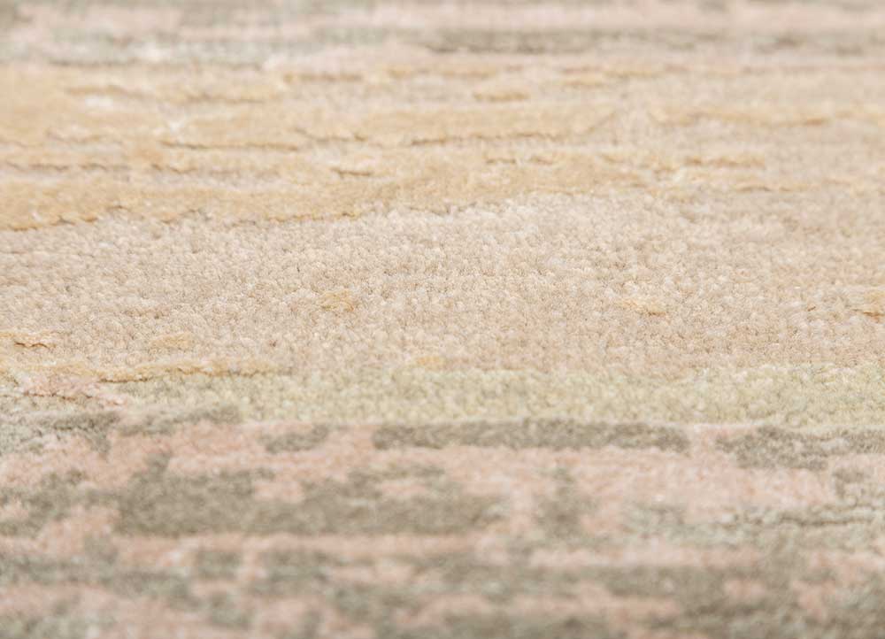 entropy ivory wool and bamboo silk hand knotted Rug - CloseUp