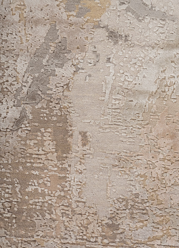 uvenuti grey and black wool and bamboo silk hand knotted Rug - CloseUp