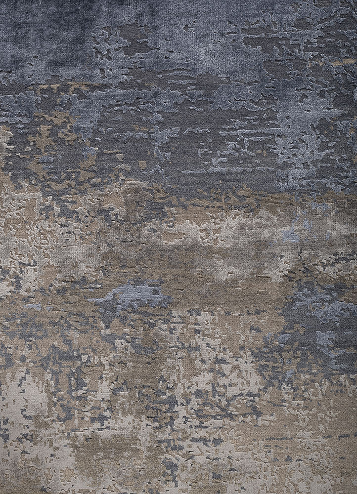 uvenuti grey and black wool and bamboo silk hand knotted Rug - CloseUp