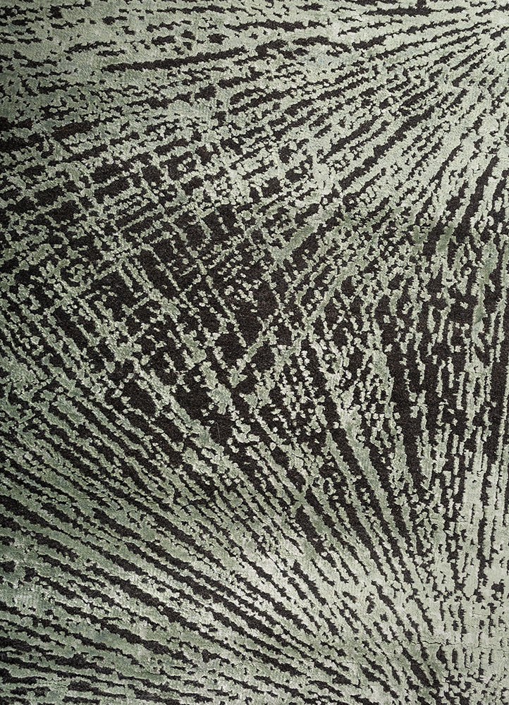 uvenuti blue wool and bamboo silk hand knotted Rug - CloseUp