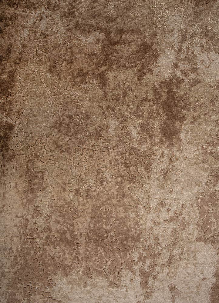 uvenuti beige and brown wool and bamboo silk hand knotted Rug - CloseUp