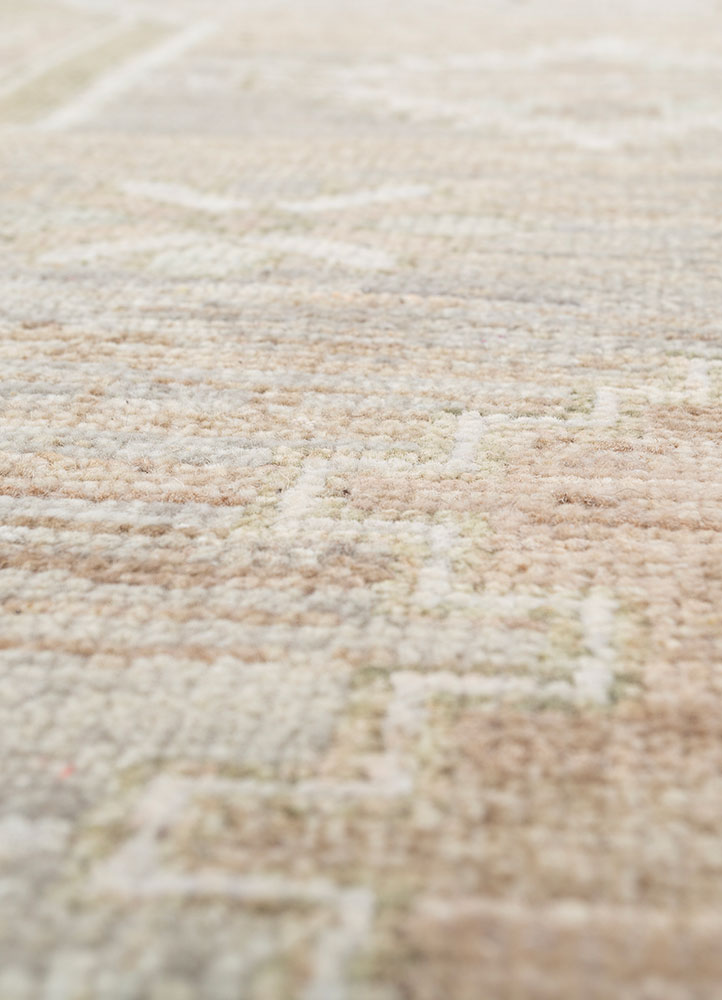 erbe beige and brown wool hand knotted Rug - CloseUp