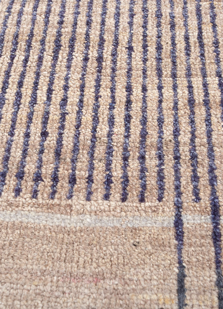 blythe beige and brown wool hand knotted Rug - CloseUp