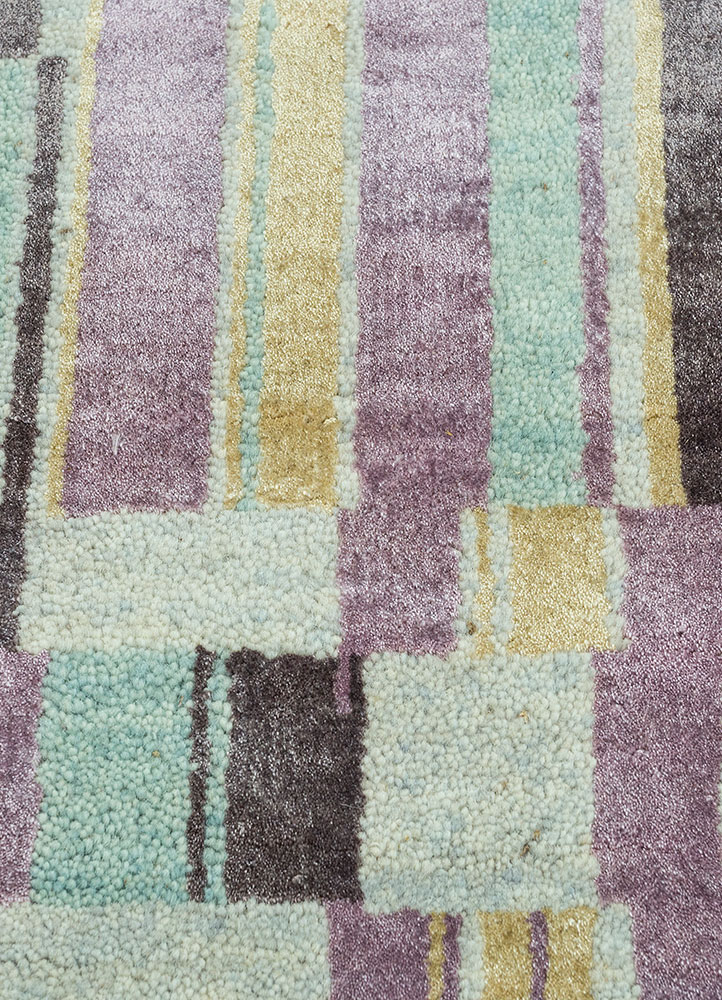 uvenuti blue wool and bamboo silk hand knotted Rug - CloseUp