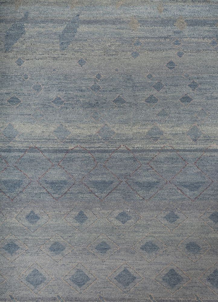 manchaha blue wool and silk hand knotted Rug - CloseUp
