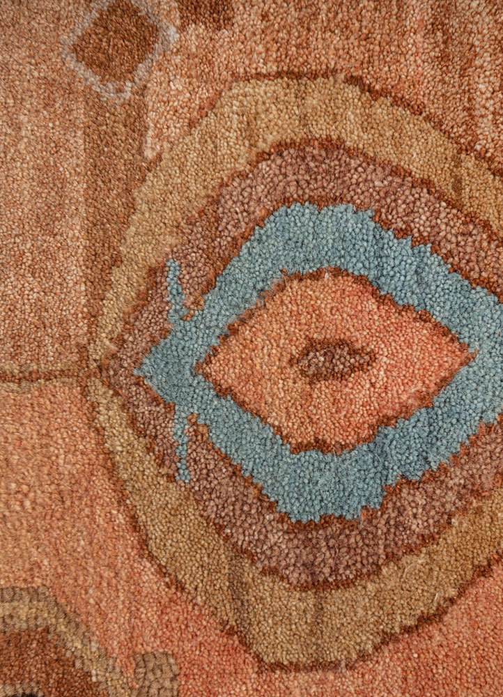 manchaha red and orange wool and silk hand knotted Rug - CloseUp