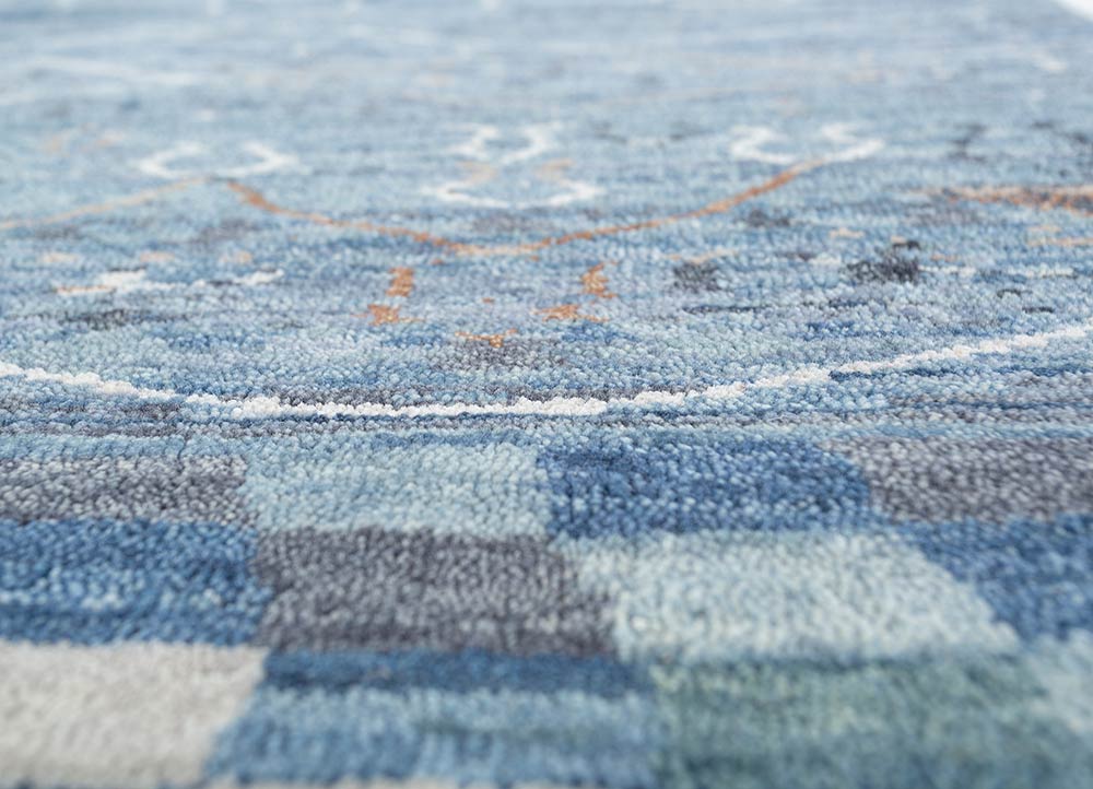 manchaha blue wool and silk hand knotted Rug - CloseUp