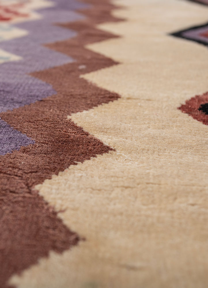 manchaha red and orange silk hand knotted Rug - CloseUp