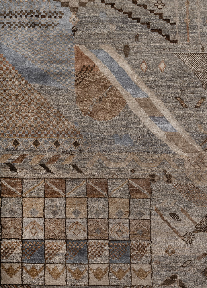 manchaha grey and black wool and silk hand knotted Rug - CloseUp