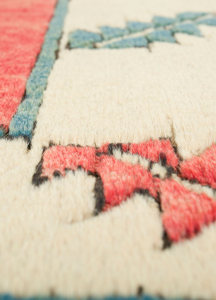 nuray red and orange wool hand knotted Rug - CloseUp