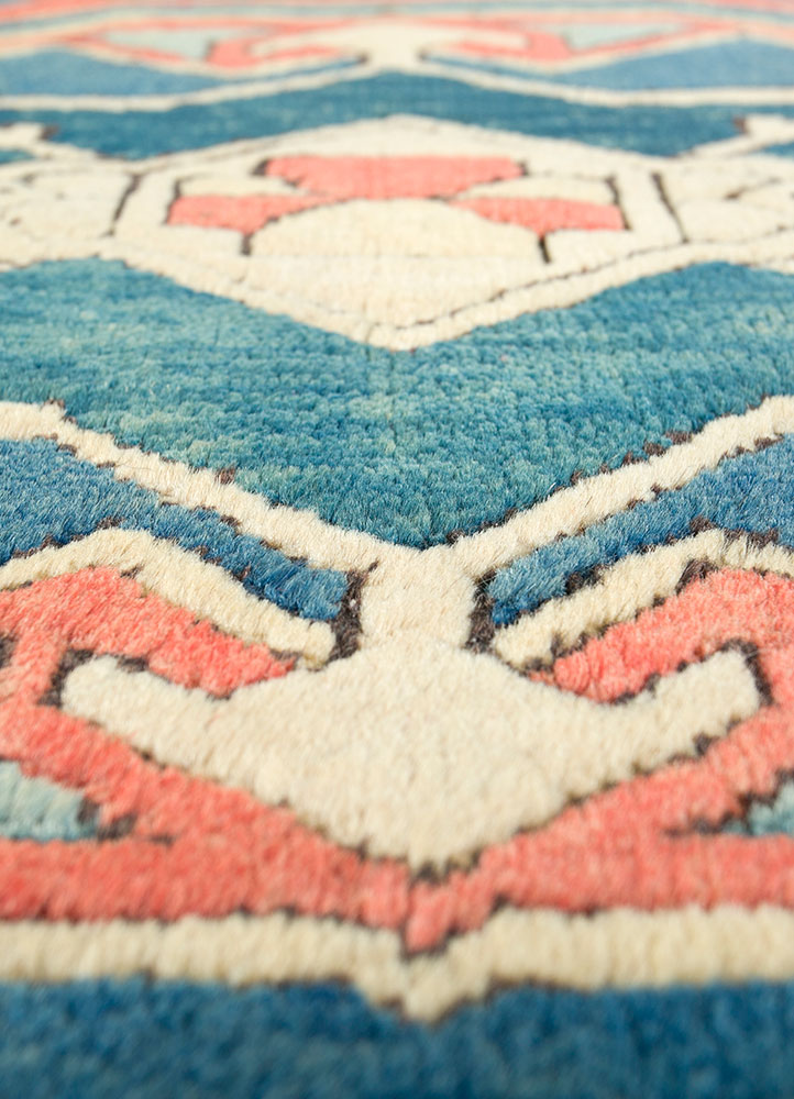 nuray red and orange wool hand knotted Rug - CloseUp