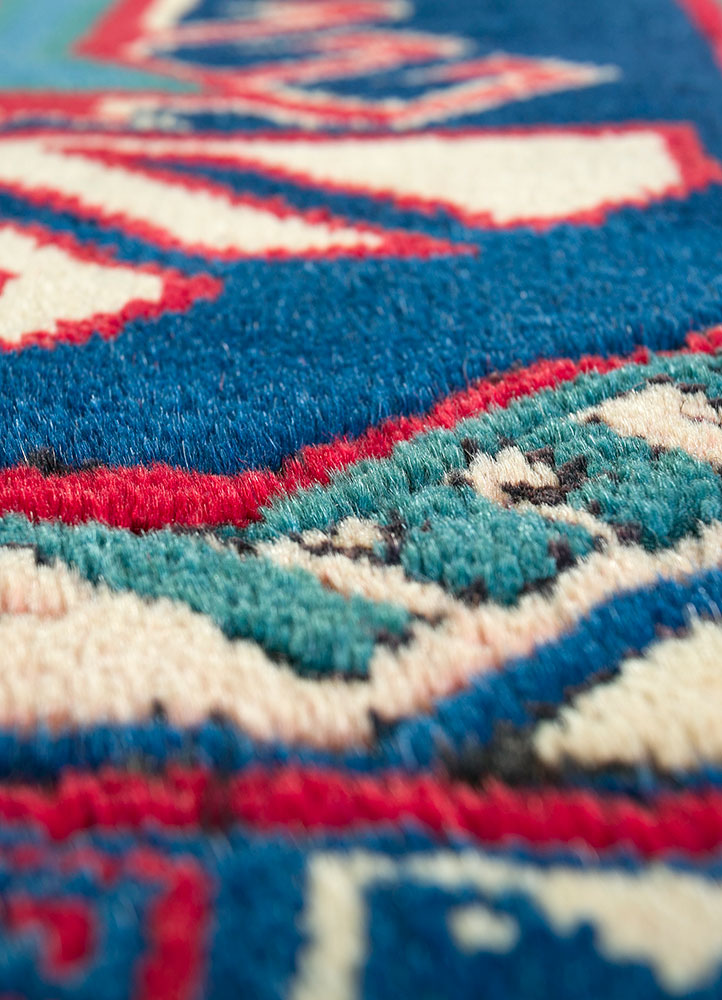 nuray blue wool hand knotted Rug - CloseUp