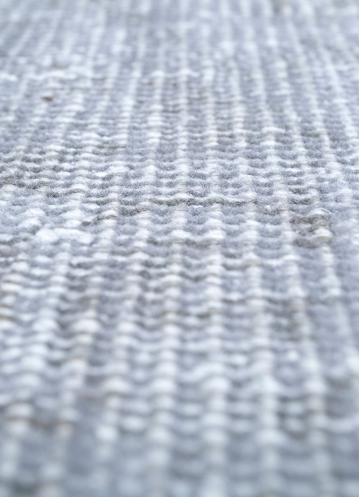 lacuna blue wool hand knotted Rug - CloseUp