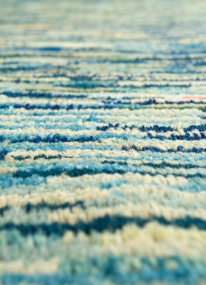 nuray green wool hand knotted Rug - CloseUp