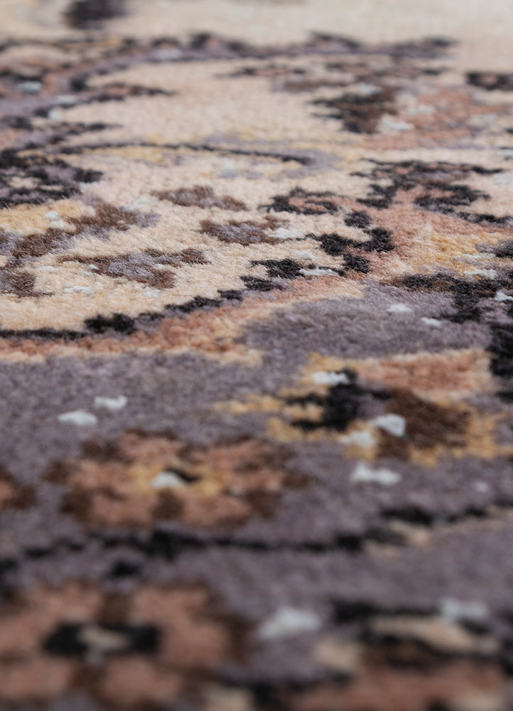 vintage pink and purple wool hand knotted Rug - CloseUp
