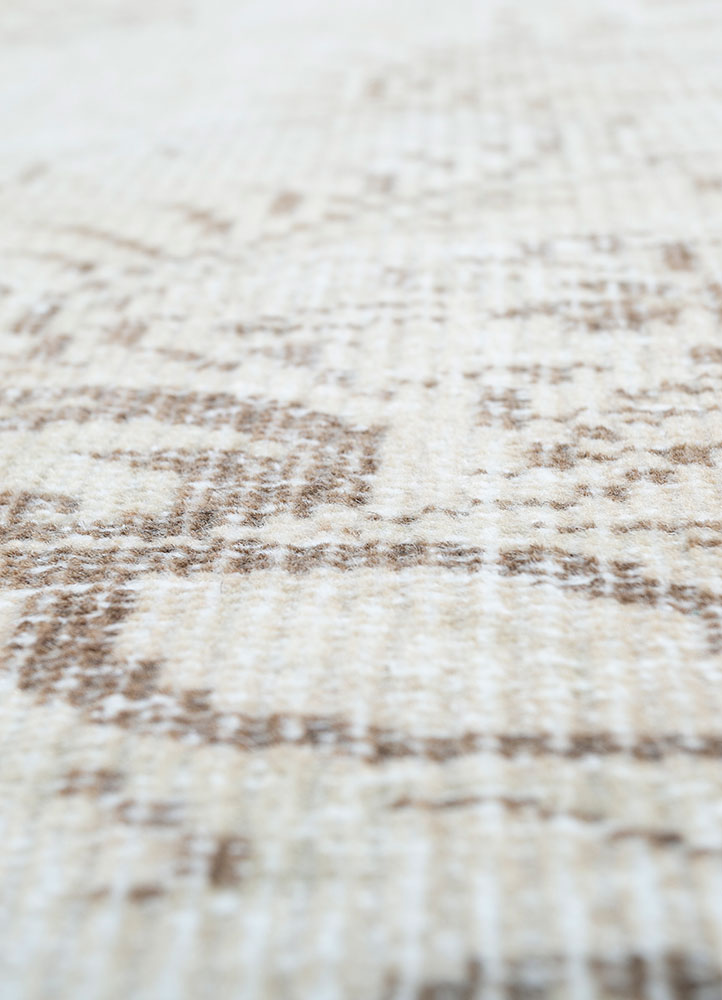 vintage beige and brown wool hand knotted Rug - CloseUp