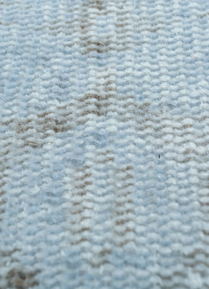 vintage blue wool hand knotted Rug - CloseUp
