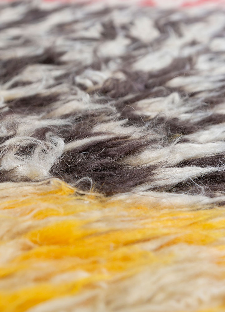 zuri red and orange wool hand knotted Rug - CloseUp