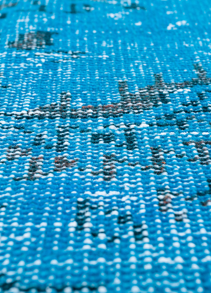 lacuna blue wool hand knotted Rug - CloseUp