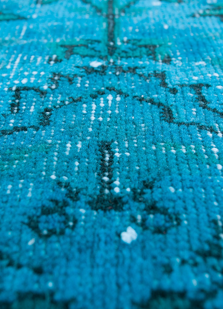 lacuna blue wool hand knotted Rug - CloseUp