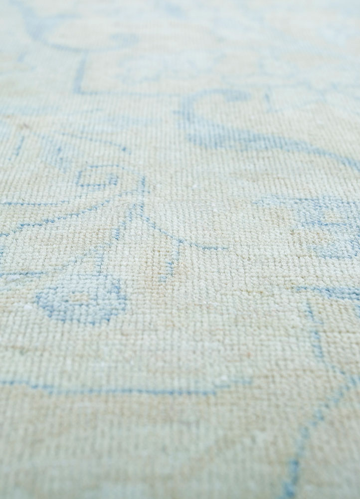 vintage blue wool hand knotted Rug - CloseUp