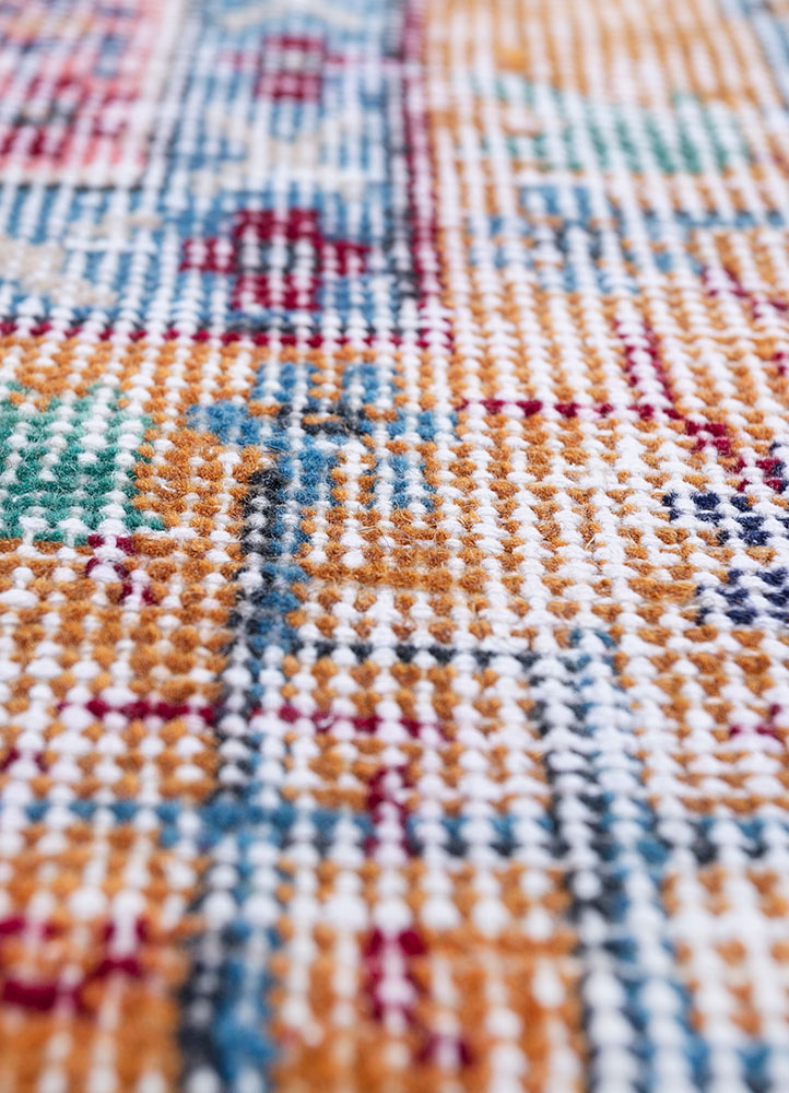vintage red and orange wool hand knotted Rug - CloseUp