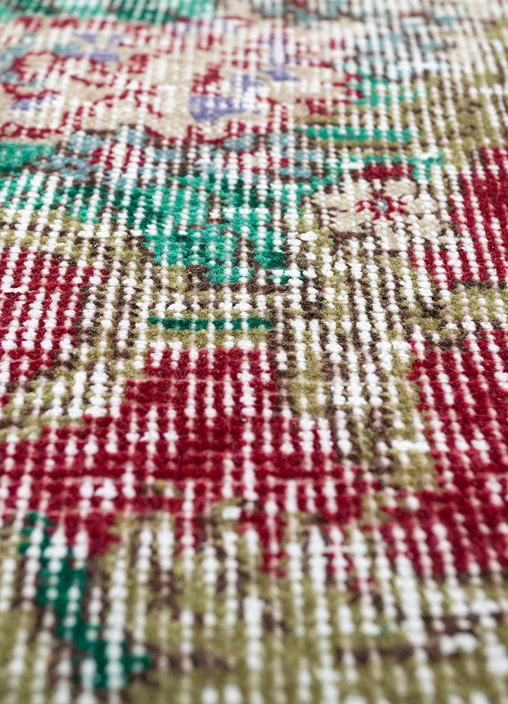 vintage red and orange wool hand knotted Rug - CloseUp