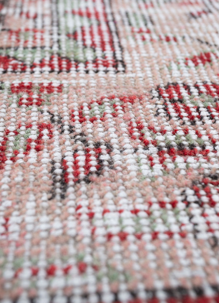vintage red and orange wool hand knotted Rug - CloseUp