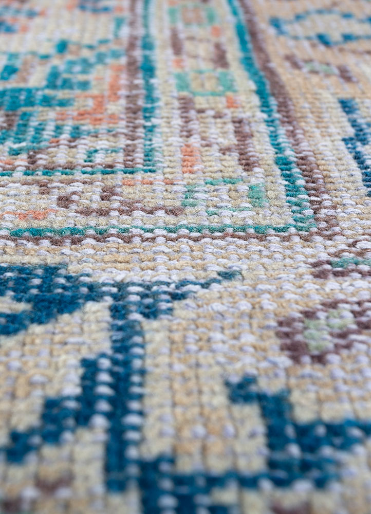 vintage blue wool hand knotted Rug - CloseUp
