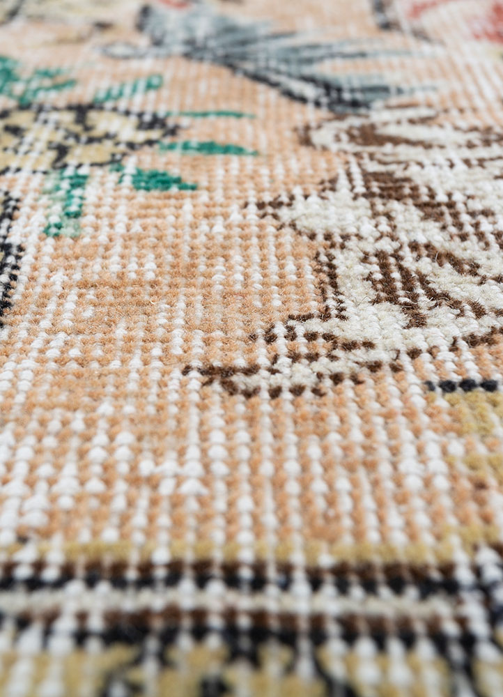 vintage red and orange wool hand knotted Rug - CloseUp