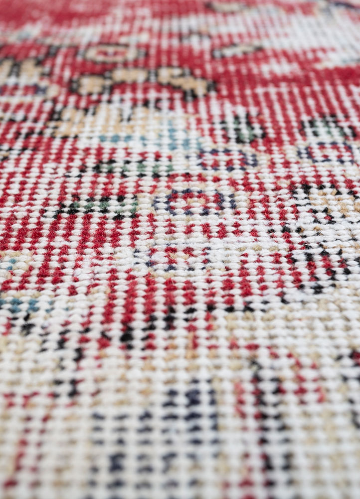 vintage red and orange wool hand knotted Rug - CloseUp