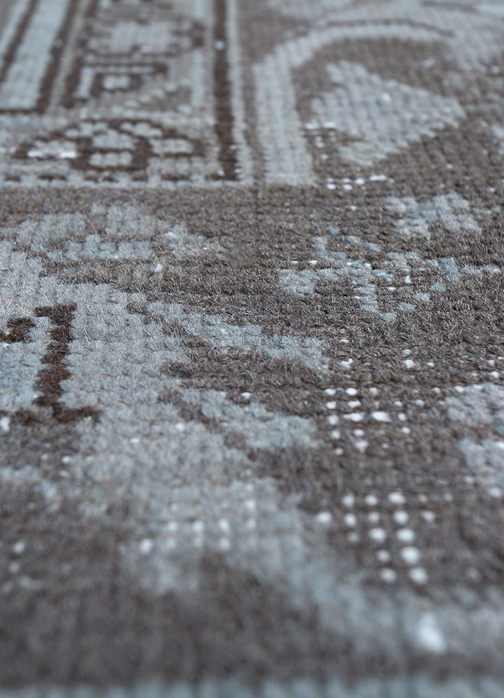 vintage grey and black wool hand knotted Rug - CloseUp