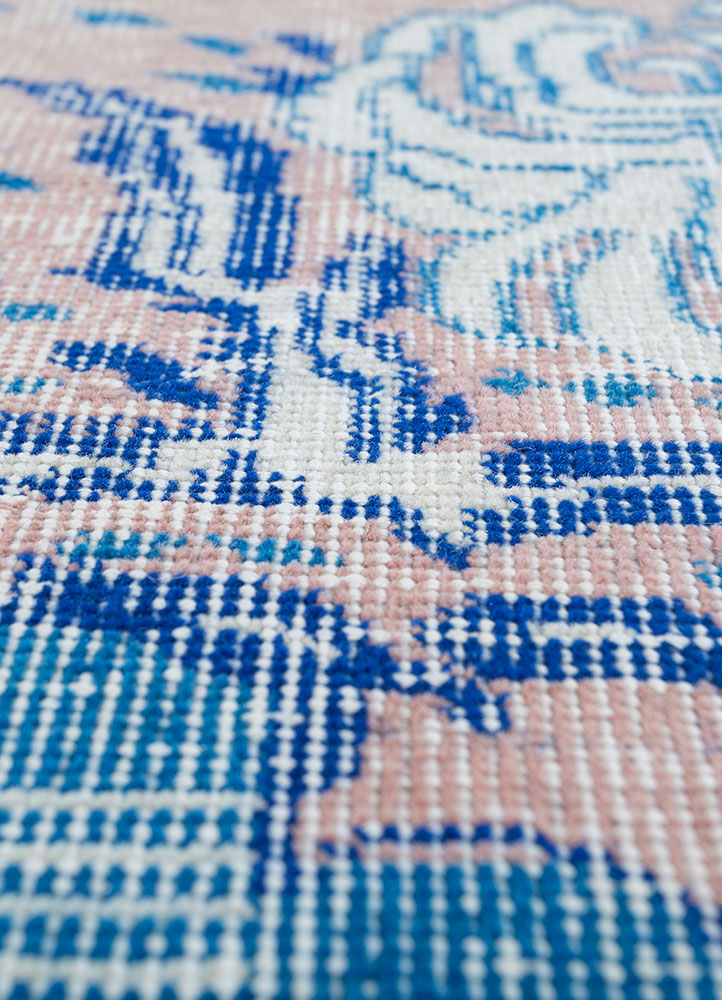vintage blue wool hand knotted Rug - CloseUp