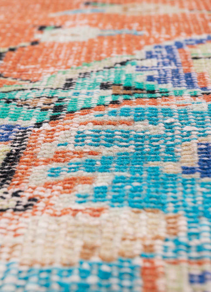vintage red and orange wool hand knotted Rug - CloseUp