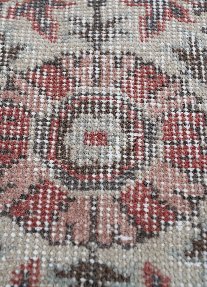 vintage red and orange wool hand knotted Rug - CloseUp