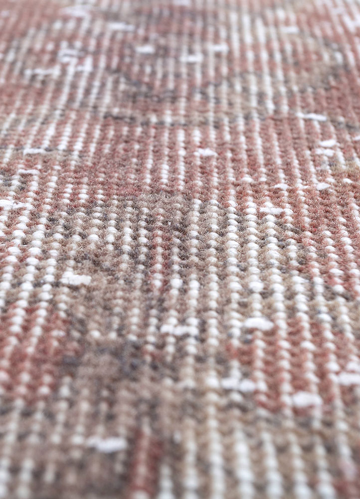 vintage beige and brown wool hand knotted Rug - CloseUp
