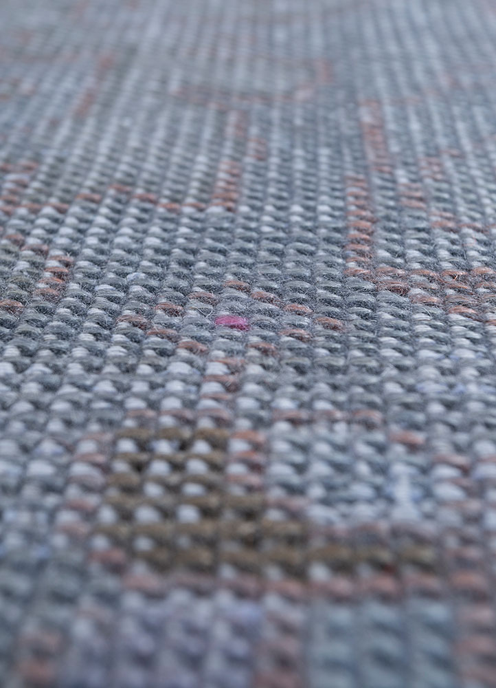 lacuna blue wool hand knotted Rug - CloseUp
