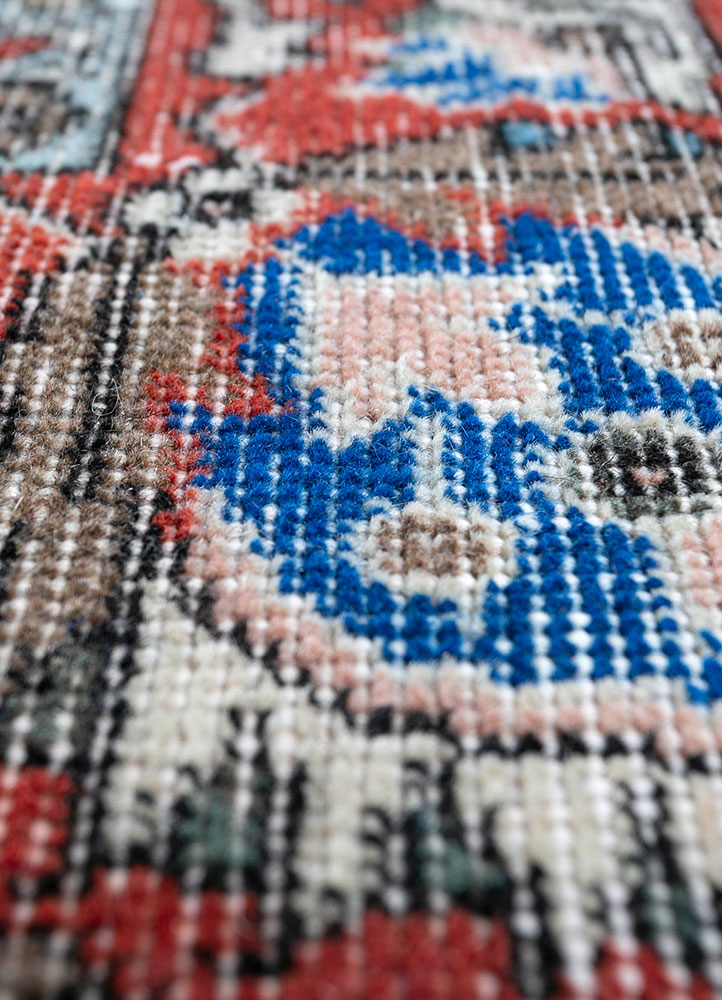 vintage blue wool hand knotted Rug - CloseUp