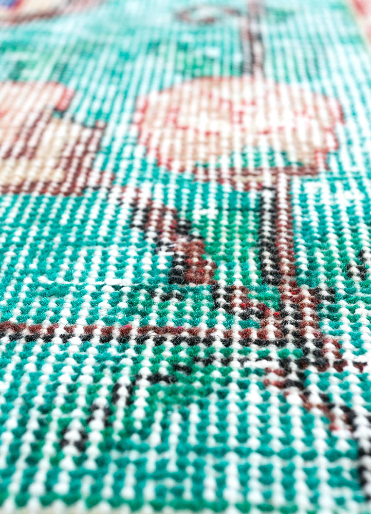 vintage blue wool hand knotted Rug - CloseUp