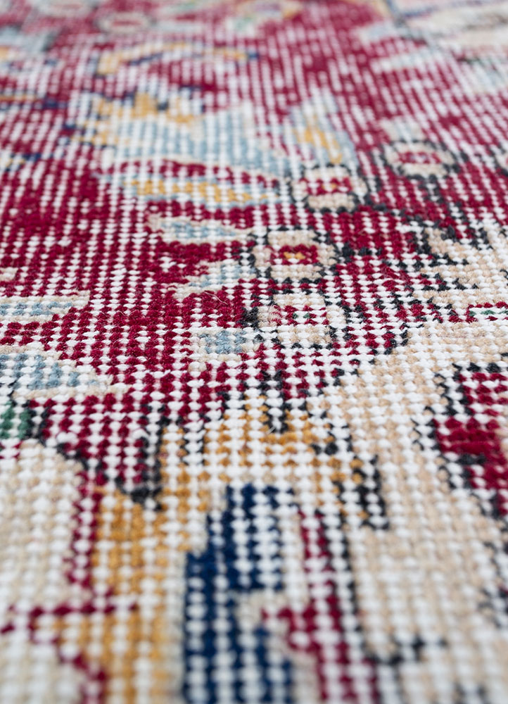 vintage red and orange wool hand knotted Rug - CloseUp