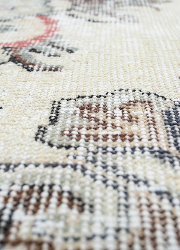 vintage red and orange wool hand knotted Rug - CloseUp