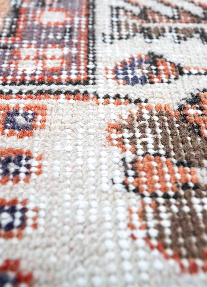 vintage red and orange wool hand knotted Rug - CloseUp