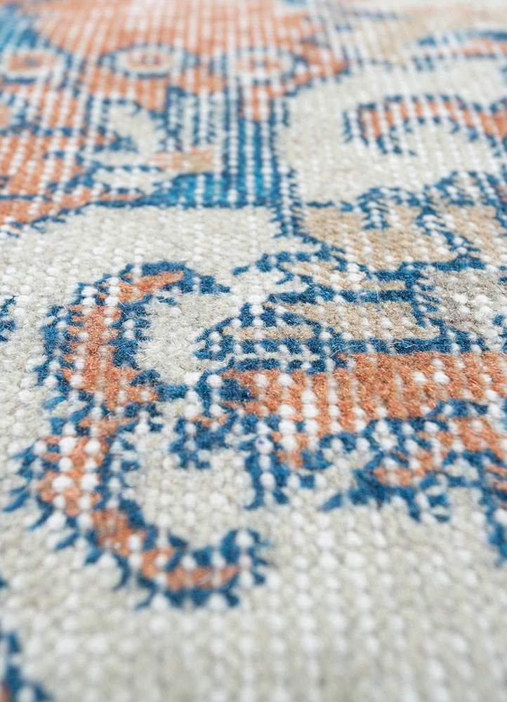 vintage red and orange wool hand knotted Rug - CloseUp