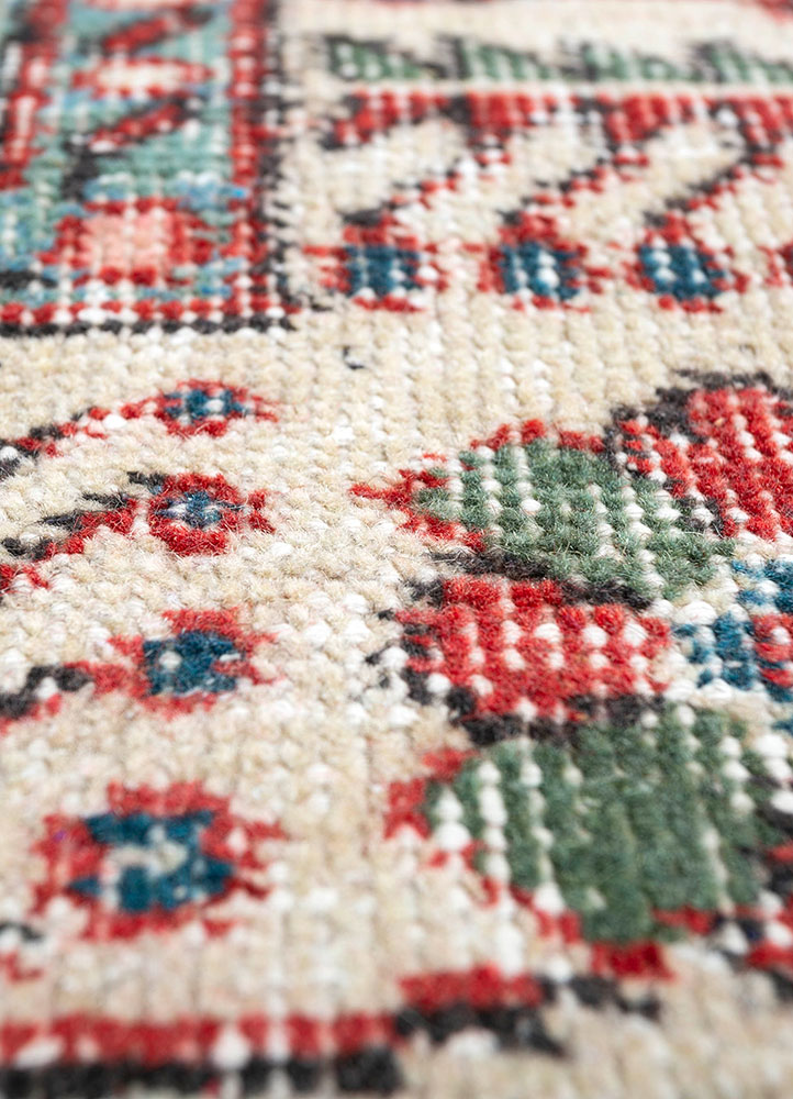 vintage red and orange wool hand knotted Rug - CloseUp