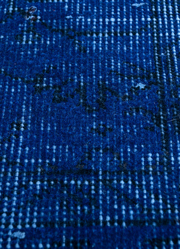 lacuna blue wool hand knotted Rug - CloseUp