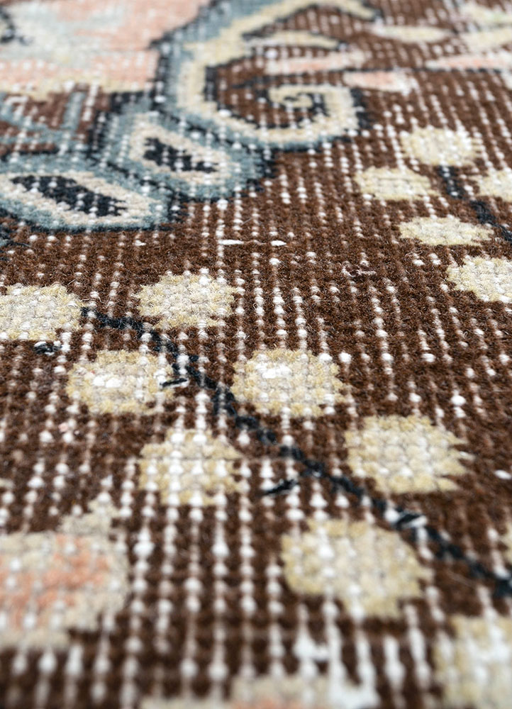 vintage red and orange wool hand knotted Rug - CloseUp